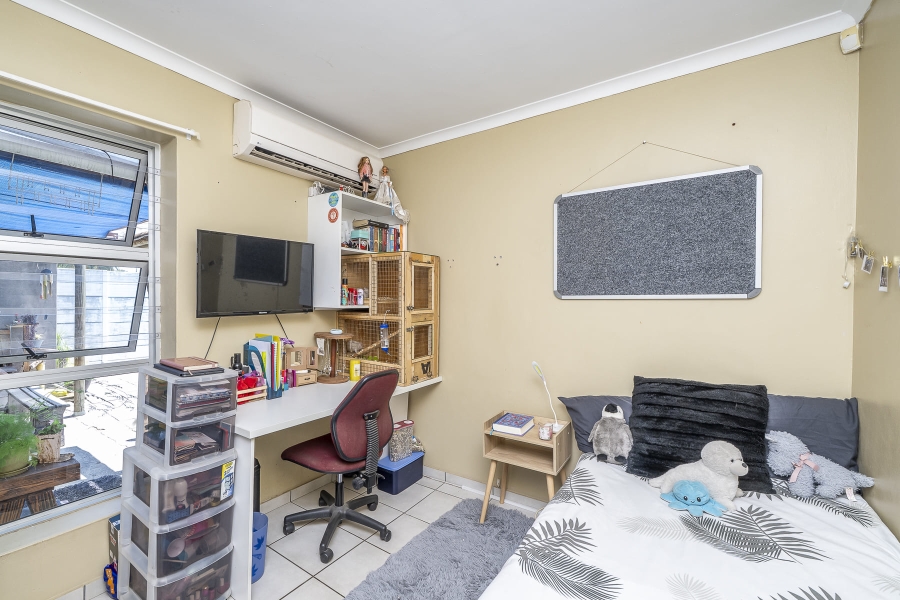 4 Bedroom Property for Sale in Bonnie Brae Western Cape